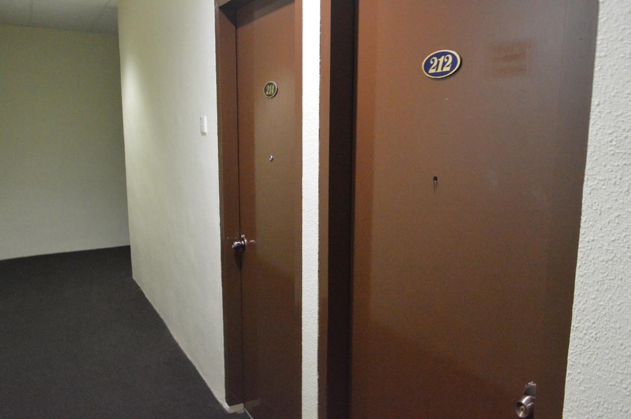 Gest Inn Hotel Kota Tinggi Bagian luar foto